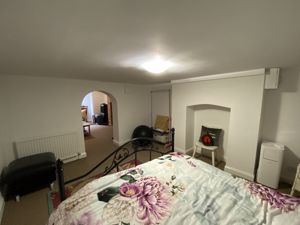 Basement Room (2)- click for photo gallery